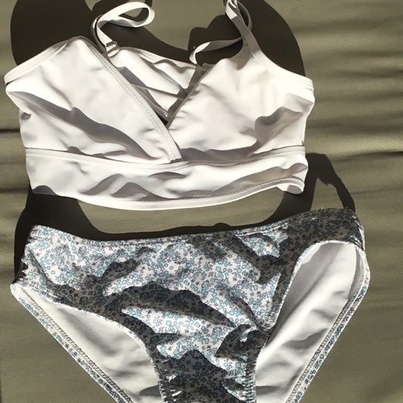 SHEIN Other - Shein bathing suit white top with blue flowered bottoms